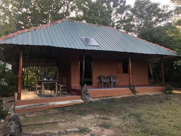 Front of the bungalow with its veranda